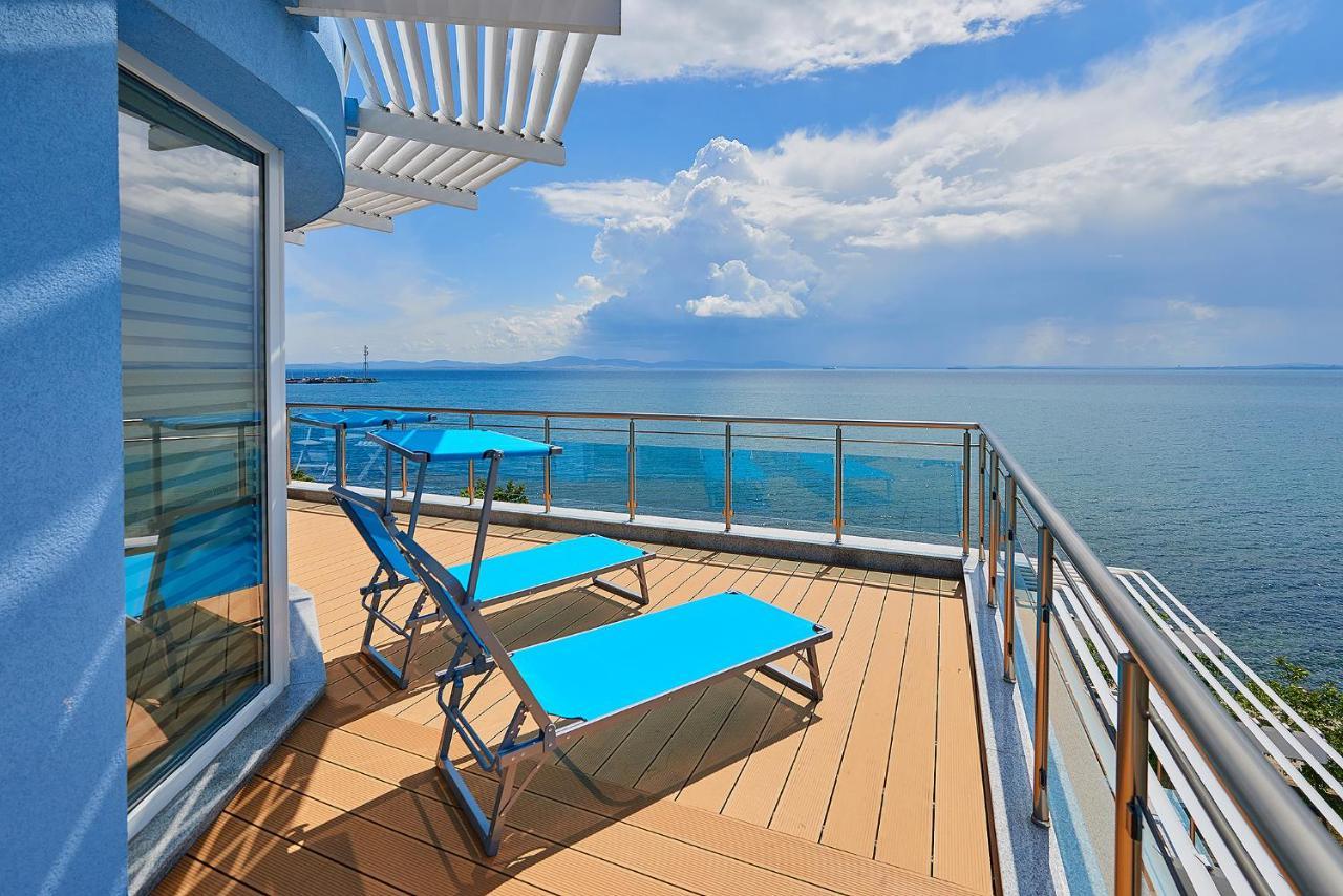 Neptun Hotel Pomorie Ngoại thất bức ảnh