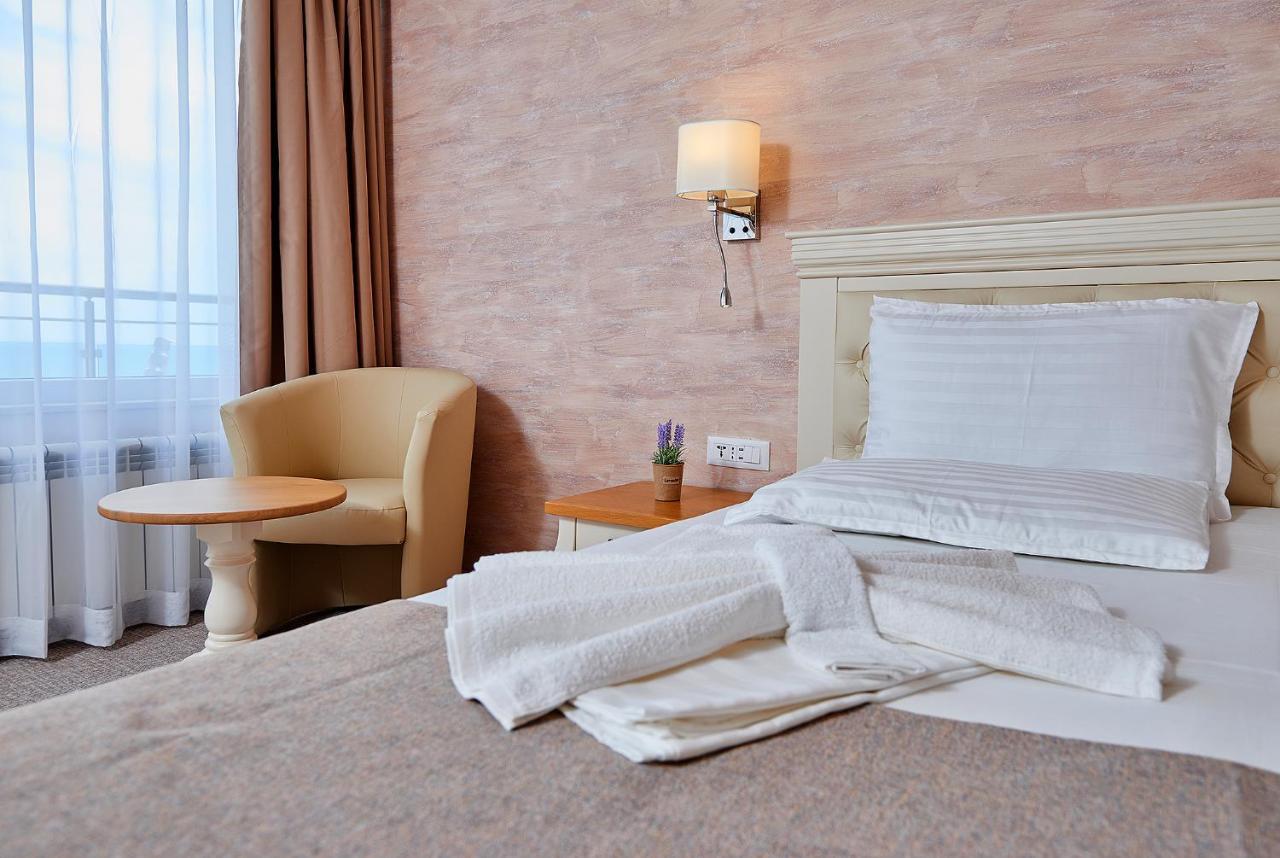 Neptun Hotel Pomorie Ngoại thất bức ảnh